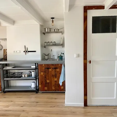 Bright 4th Floor Near The Foodhallen *