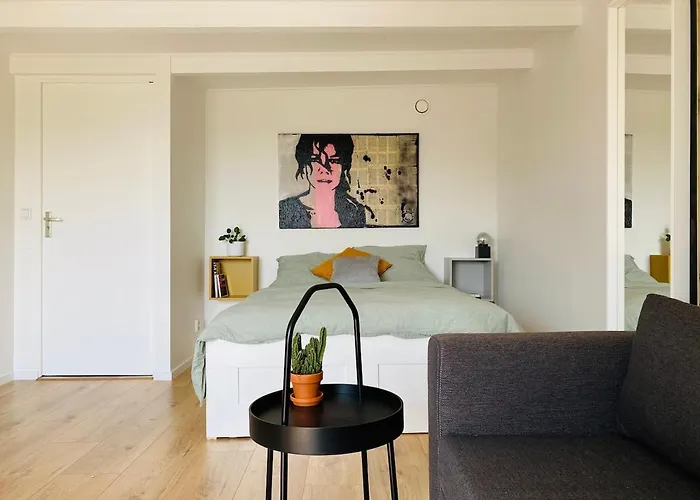 Bright 4th Floor Near The Foodhallen La Haya