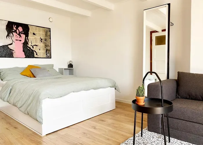 Apartamento Bright 4th Floor Near The Foodhallen *